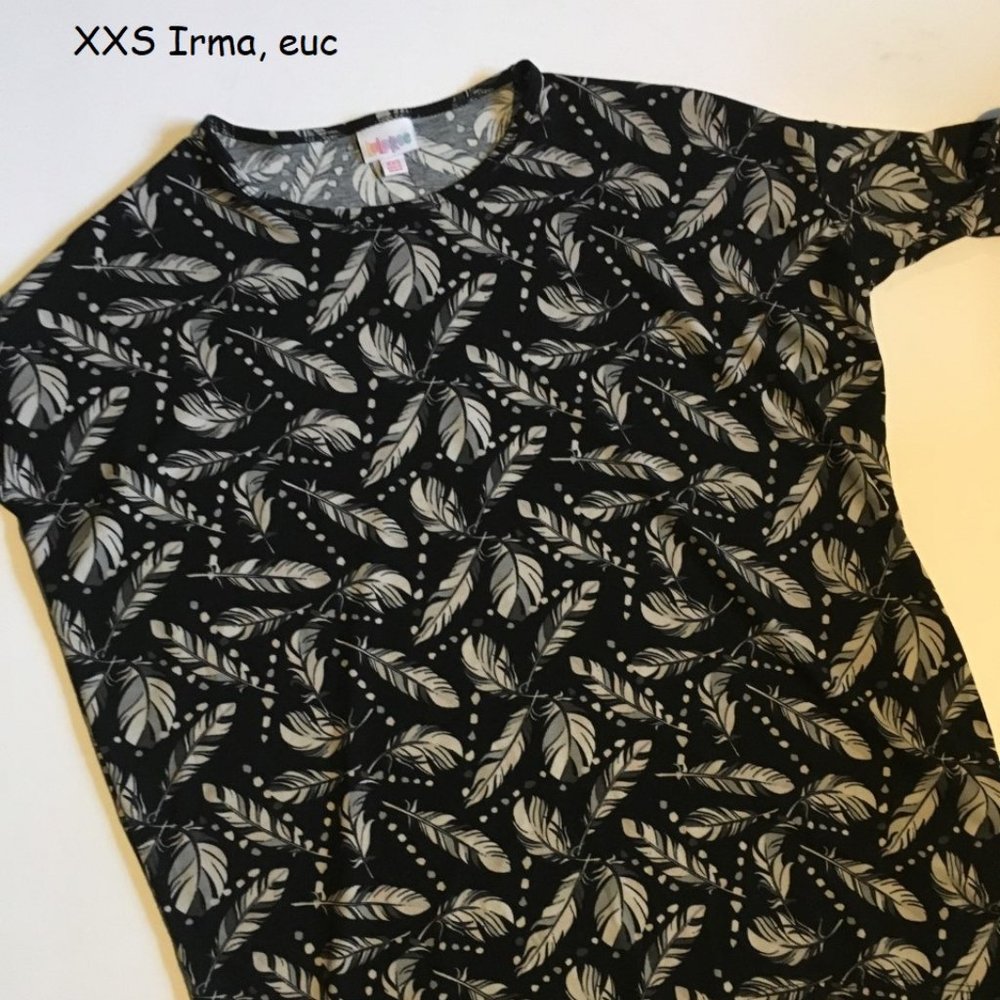 XXS Lularoe Irma oversized tunic, feathers